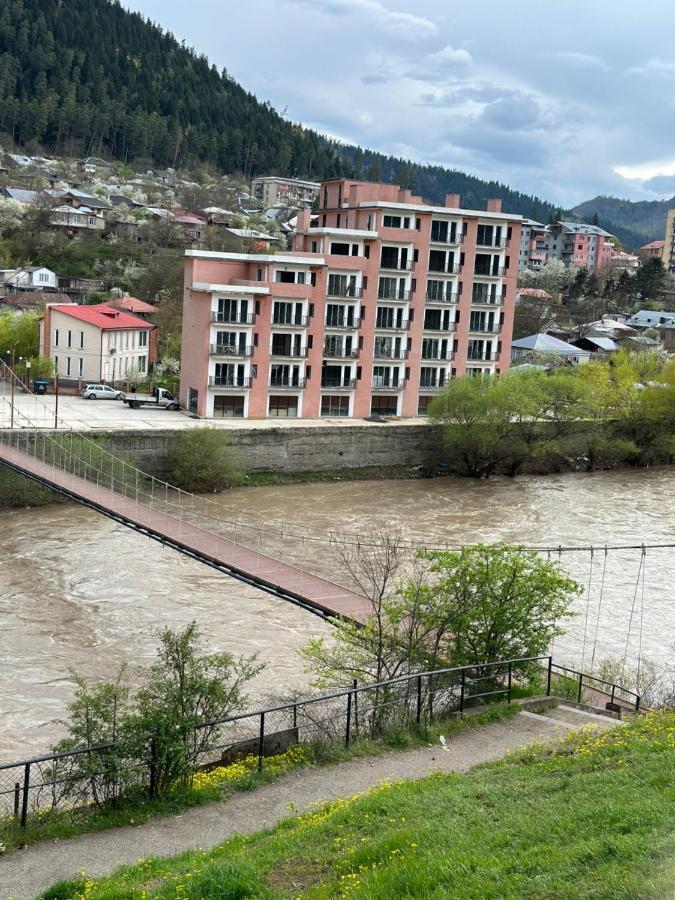 Vitali Apartment Borjomi Bagian luar foto